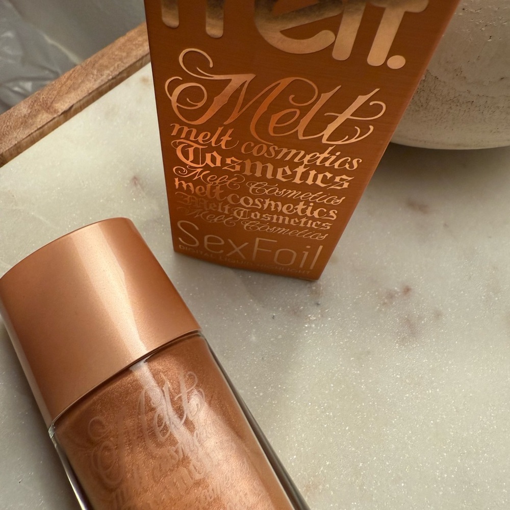 Melt Cosmetics SexFoil Liquid Highlighter - Peaches n cream